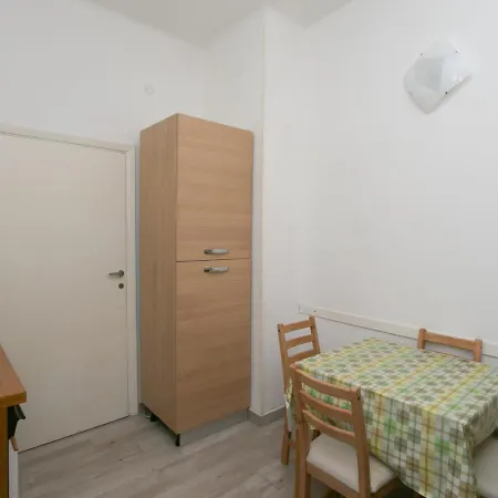 Appartamento N151 - Numana, Delizioso Bilocale Con Portico