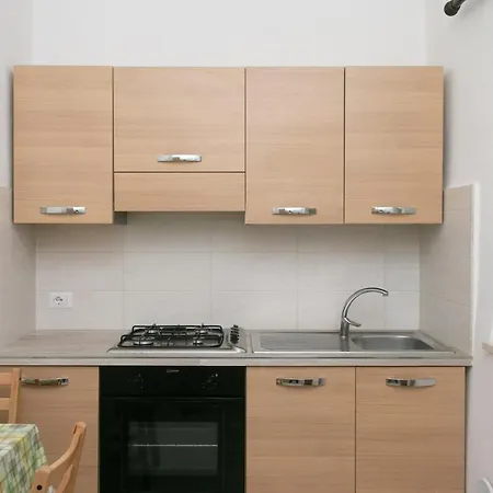 N151 - Numana, Delizioso Bilocale Con Portico Apartmán *